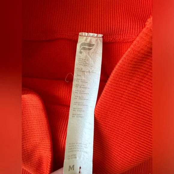 Fabletics Matching Set - Picture 5 of 6